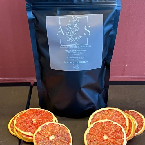 300+ pieces dried Cranberries oranges bag.wholesale available