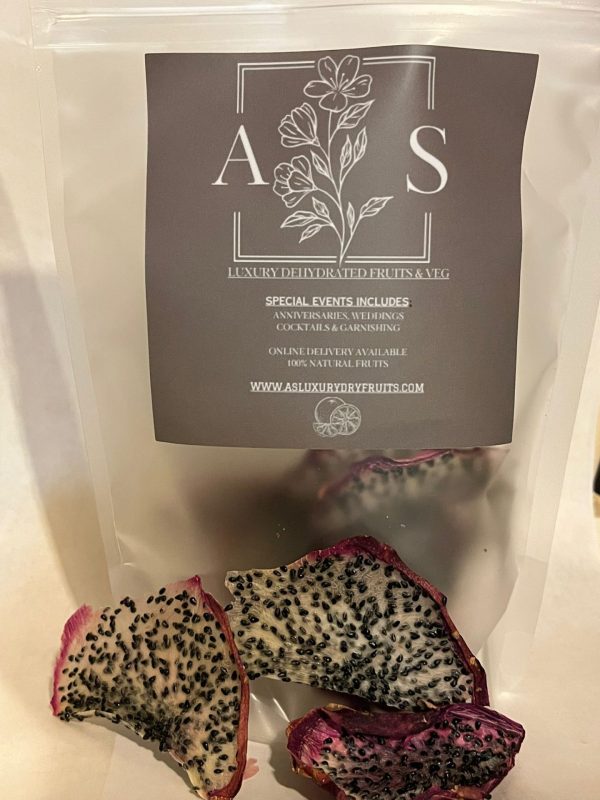 100+ pieces dried dragon fruits