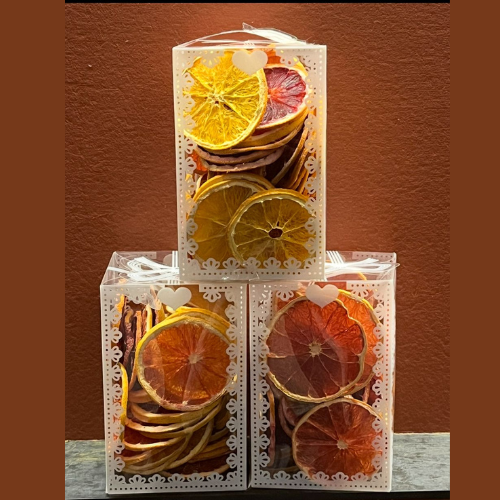 mix dried oranges - cranberry-blood orange